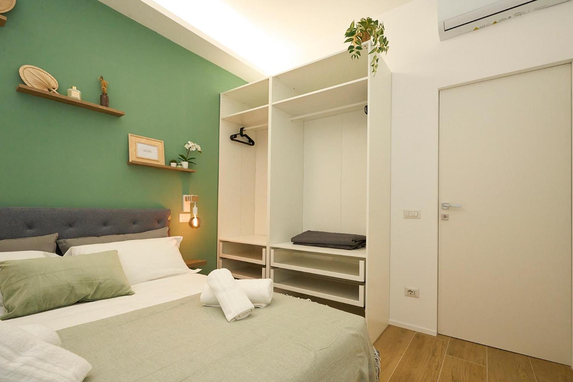 Duomo 10 Min - Cozy With Netflix & Wifi Apartment Milan Luaran gambar